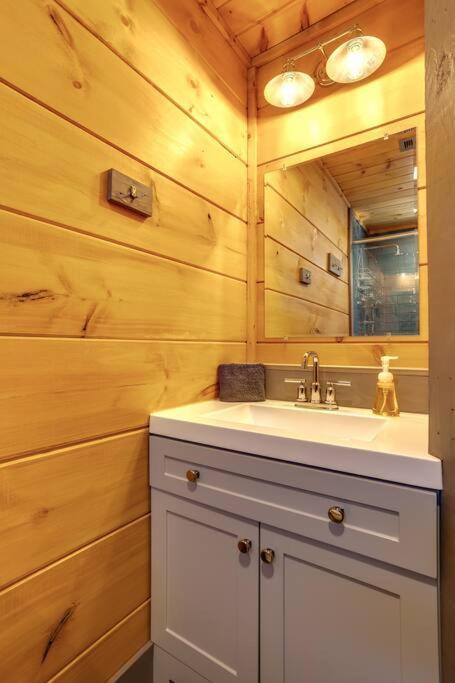 Dancing Bear Cabin- Relax & Enjoy! Sevierville Esterno foto
