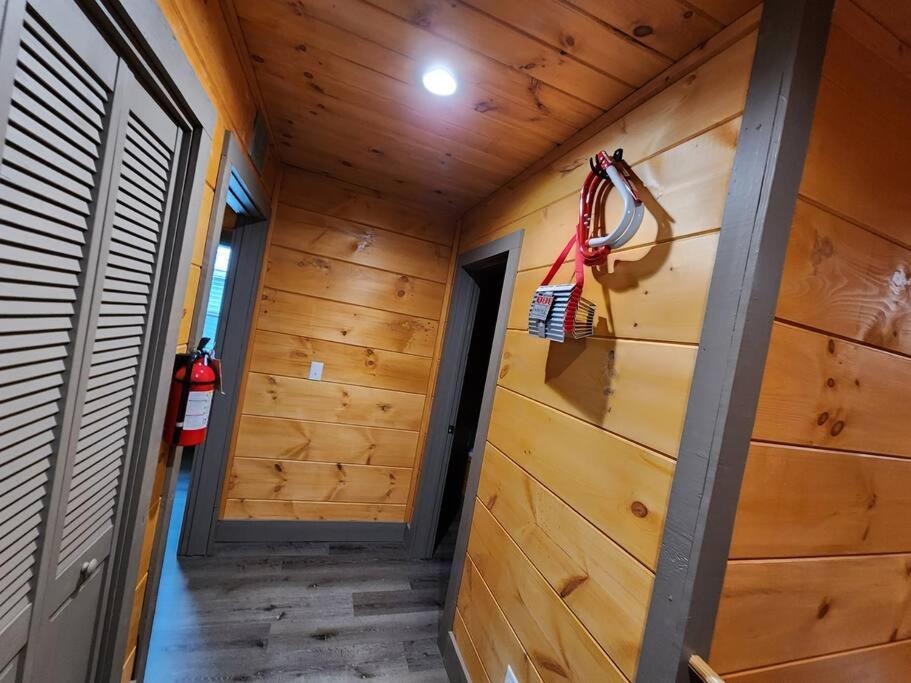 Dancing Bear Cabin- Relax & Enjoy! Sevierville Esterno foto